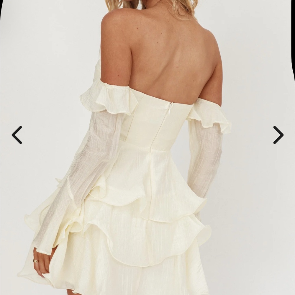 Here Comes The Sun Giavana Off-Shoulder Layered Mini Dress Cream - Picture 2 of 7